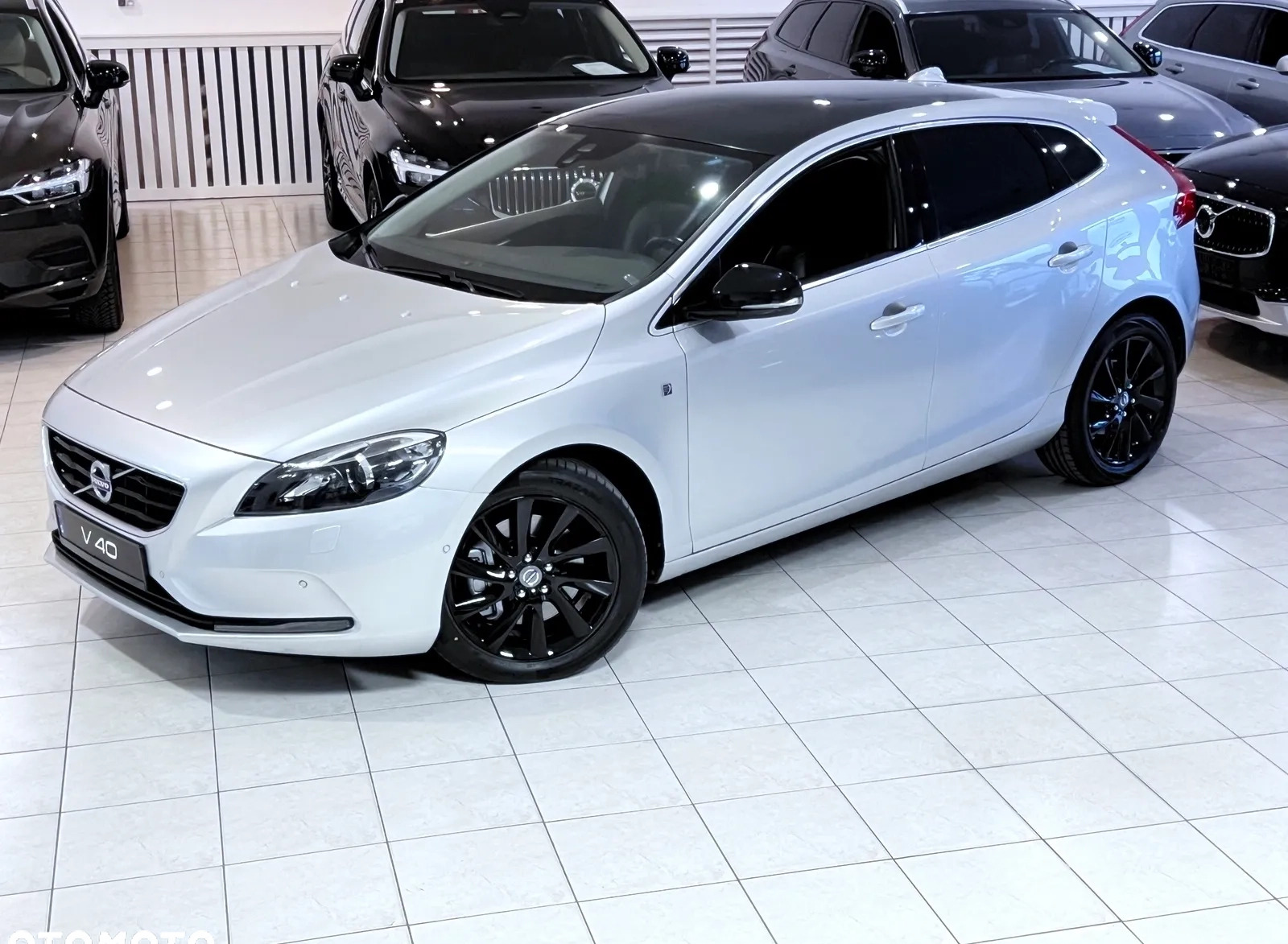 Volvo V40 cena 65000 przebieg: 186000, rok produkcji 2015 z Kazimierza Wielka małe 277